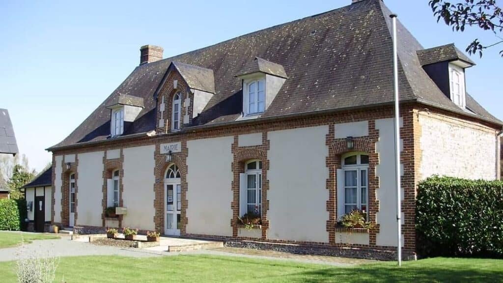 Mairie heugleville sur scie partenaire destruct insectes Heugleville-sur-Scie, destruction nid guêpes 76, frelon asiatique intervention Seine-Maritime, aide commune nid frelons 40€, entreprise nuisibles 76